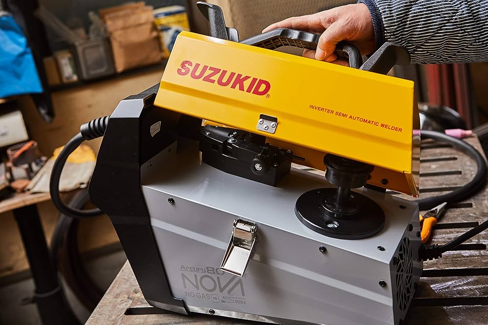中古品！スズキッド　アキュリー　80 LUNA2 半自動溶接機 SUZUKID/スズキッド ノンガス半自動溶接機 Arcury80 LunaⅡ アー